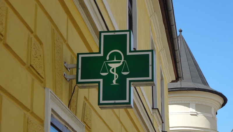 pharmacie-BOUYON-min_logo-pharmacy-3215049